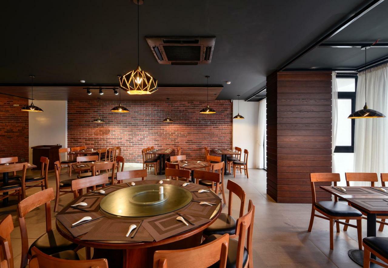 The Marron Hotel Thanh Hóa エクステリア 写真